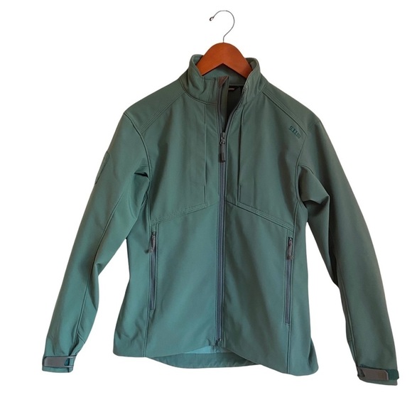 5.11 Tactical Sierra Softshell Jacket Size Small - Picture 1 of 13